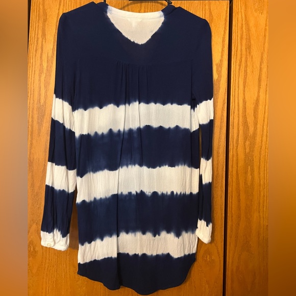 Blue & white stripe - Picture 2 of 2